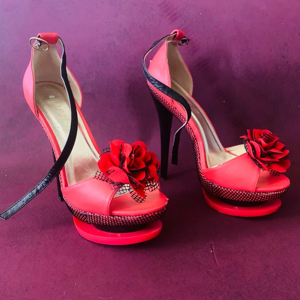 Elegant Red Peep-Toe Heels with Floral Accent